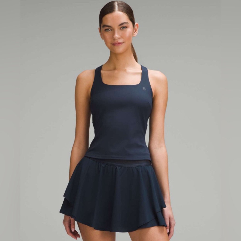 Lululemon Lightweight Tennis Tank Top in True Navy